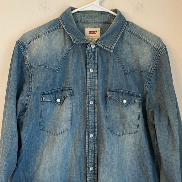 Levi’s Men’s Pearl button Snap Western wear long sleeve chambray shirt medium - Picture 2 of 9